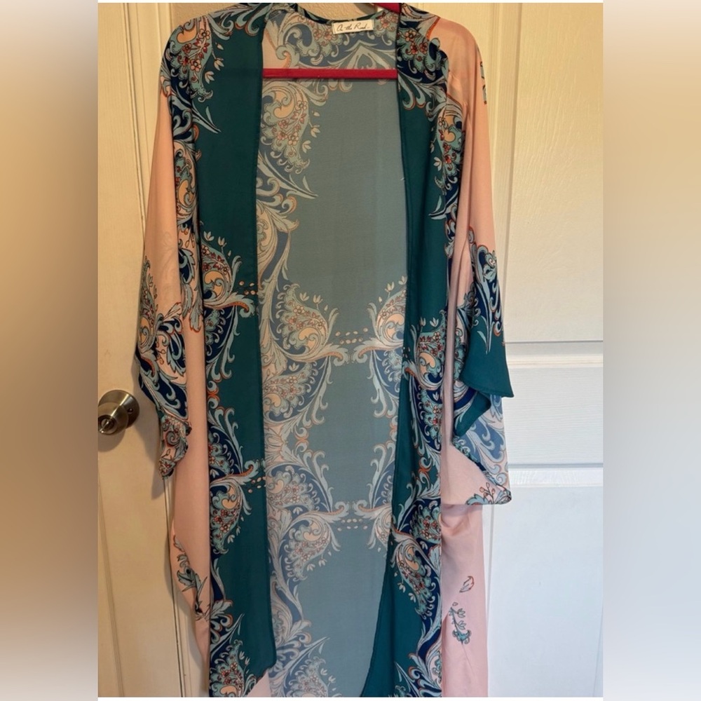 Elegant Teal and Pink Paisley Kimono